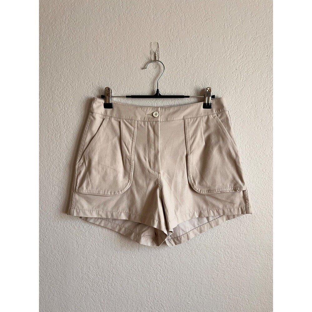 Lululemon Women's This Instant Short in Silverstone (Khaki Beige) Size US 6